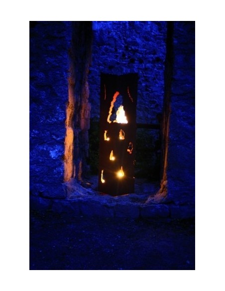 Feuersäulen Rost Säule Feuerzauber, Höhe 140 cm Säule Feuerzauber aus Edelrost, zur Beleuchtung
Diese Säule kann mit Teelichter