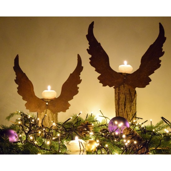 Engelsflügel aus Edelrost mit Loch zum Anbringen an Holz oder Türgestecken