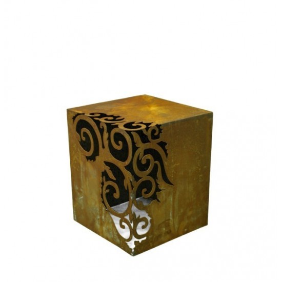 Venezia Blumenpodest mit schönen Verzierungen in unterschiedlichen Größen