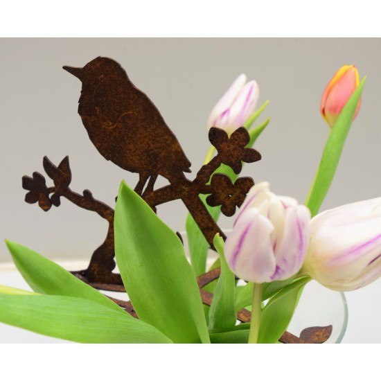 Warmes Dunkelbraun mit frischem Grün