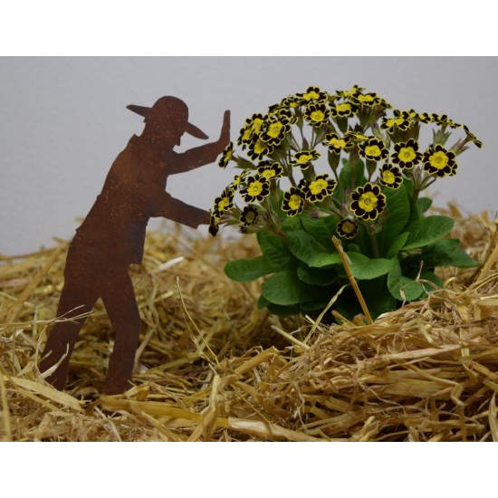 Edelrost Gärtner Heinz, 20 cm, auf Platte