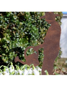 Blumenstecker Gärtner Gerhard mit Gießkanne - Edelrost Beestecker 2