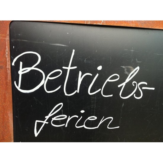 Betriebsferien Schild