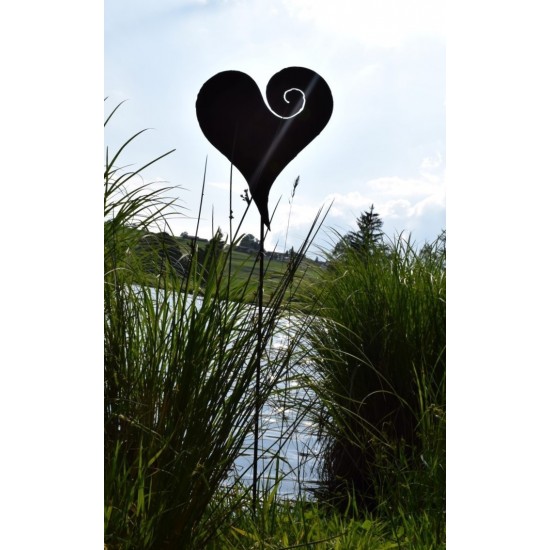 Gartenstecker Herz rostig
