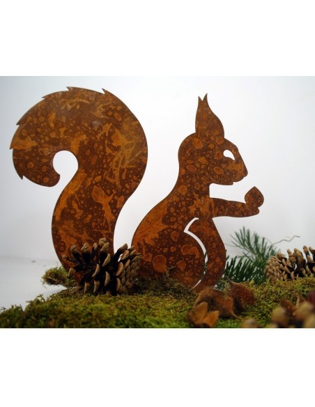 Deko Eichhörnchen mit Nuß