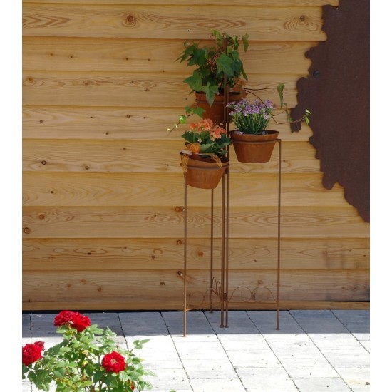 3 teilige Pflanztreppe mit Wasserhahn und Töpfen, Höhe 115 cm