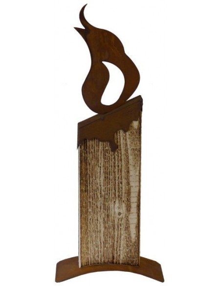 Geschweifte Flamme auch auf Kerze - perfekte Innendekoration