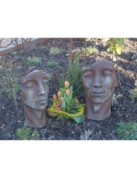 Steinguss Kunstobjekt: Gesicht "MANN" mit Rosteffekt, Höhe 53 cm 