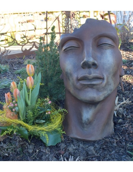 Steinguss Kunstobjekt: Gesicht "MANN" mit Rosteffekt, Höhe 53 cm 