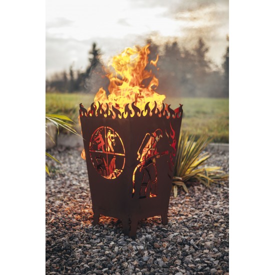 Edelrost Feuerkorb eckig 'Florian' Höhe 68 cm - rostige Lagerfeuerstelle mit Pfiff