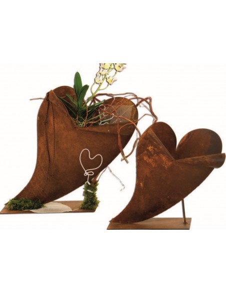 Edelrost Herz schräg auf Platte 