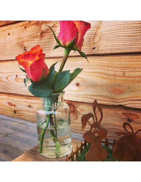 Edelrost Osterdeko Landschaft 'Bayern' Länge 50 mit Osterhasen und Glas  für Blumen Rostige Ostern Naturdeko