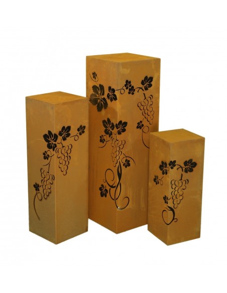 Edelrost Säule 'Vinea' eckig Höhe 80 cm Rostsäule  für Winzer und Weinliebhaber