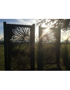 Edelrost Sichtschutz Paravent Blume mit Gerbera Motiv geschlossen 200 cm hoch  2
