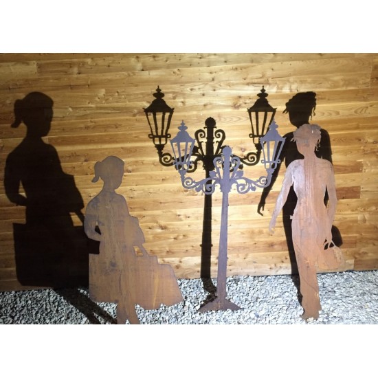 Straßenlaterne mt Steckverbindung, 180 cm hoch aus Edelrost Metall kein Corten zur Gartendeko