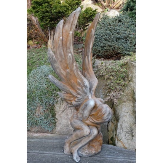 Steinguss Engel Athene mit Rosteffekt Höhe 80 cm