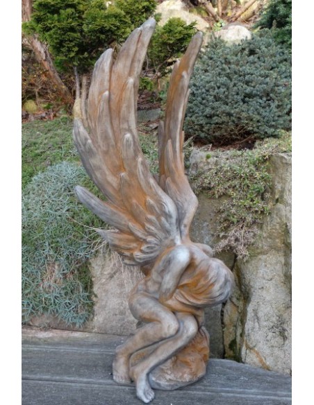 Steinguss Engel Athene mit Rosteffekt Höhe 80 cm