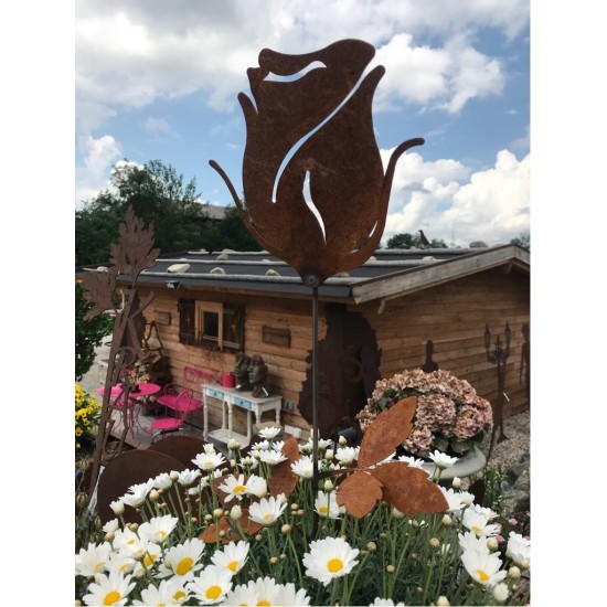 Rose edelrost  Stab 65 cm klein groß aus rostigem Metall als Gartenstecker für Blumenbeet das ganze Jahr