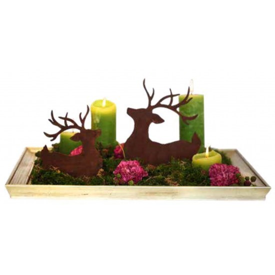 Deko Hirsch liegend auf Platte für Weihnachtsdeko