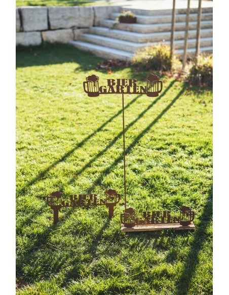 Biergarten Schild aus Holz und Metall mit Altholz Ständer 50cm breit