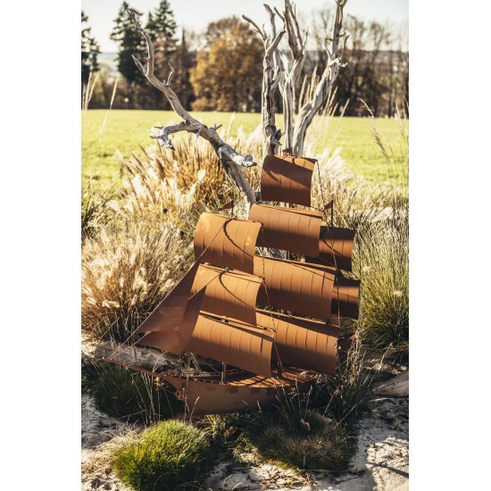 Deko Segelschiff aus Metall als Gartendeko aus Rost - hübsche maritime Dekoidee - Nachbildung Gorch Fok