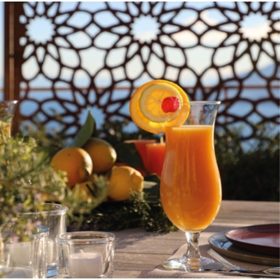 Blumiger Sichtschutz aus Metall