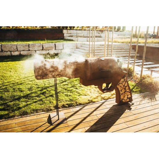 Grillstelle Pistole Höhe 110 cm 