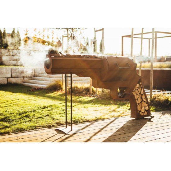 Grillstelle Pistole Höhe 110 cm 