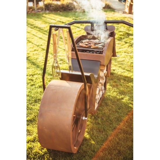 Sissybar für die Grillstelle "Motorrad"