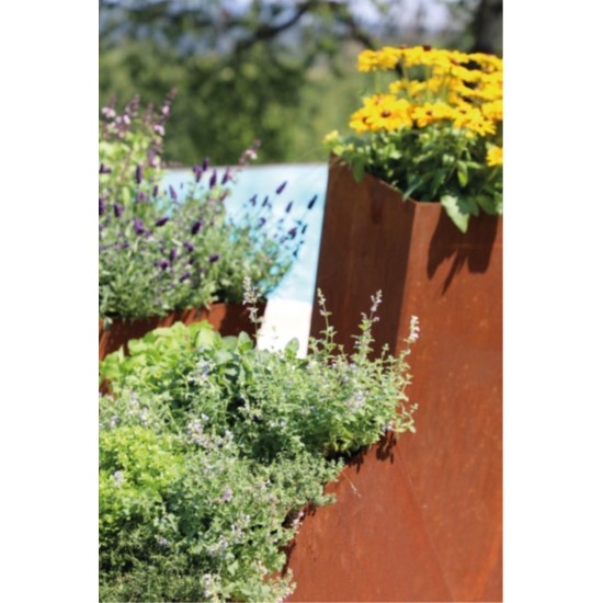 Topf "Windschief" unten geschlossen Höhe vorne 33 cm 