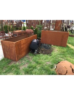 stabiles Metall Hochbeet mit Edelrost Patina - moderne Gartengestaltung mit Rost - kein Cortenstahl kein Bausatz 2