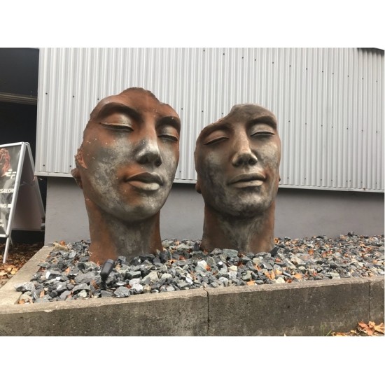 Steinguss Kunstobjekt Gesicht Mann Rosteffekt Steingesicht Deko aus Stein Gartendeko XXL