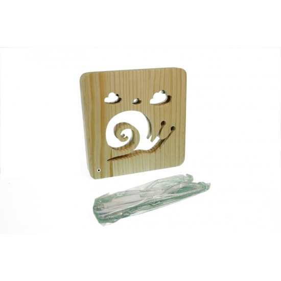 Holzlampe mit Motiv "Schnecke" LED Tischlampen, Kinderzimmerlampe, Nachtischlampe, Wohndeko, Holzdeko, Licht fürs Kinderzimmer