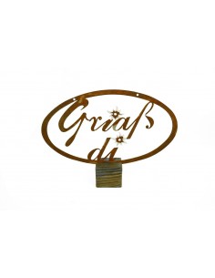 Schriftzug Griaß Di auf Holzklotz, Rostartikel, Deko aus Metall, Rostdeko, Tischdeko
