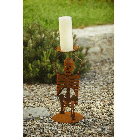 Haloween deko Skelett für den Garten