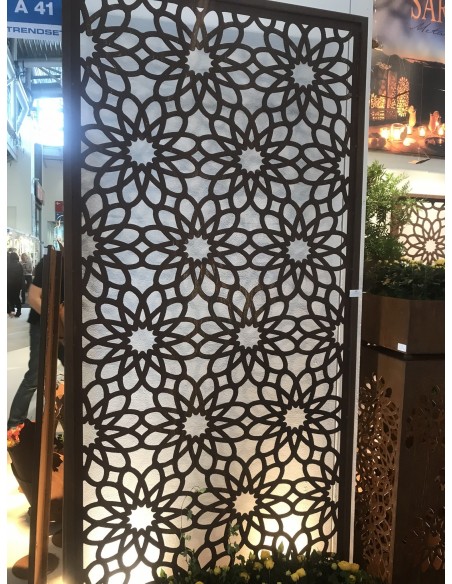 Blumiger Sichtschutzzaun "Tequila Sunrise", Gartenparavent, Beleuchtung des Paravents, Metalldeko, Blumendeko Blumiger Sichtschutzzaun "Tequila Sunrise", Gartenparavent, Beleuchtung des Paravents, Metalldeko, Blumendeko