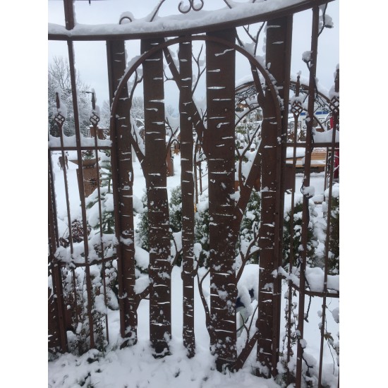 Metall Sichtschutzwand mit Birkenmotiv, Metallwand, Sichtschutzzaun, Winterdeko, Paravent im Winter