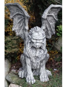 Fabelwesen "Mantikor" als Steingussfigur  - Steinfiguren