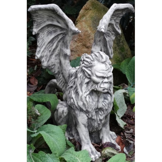 Fabelwesen "Mantikor" als Steingussfigur  - Steinfiguren