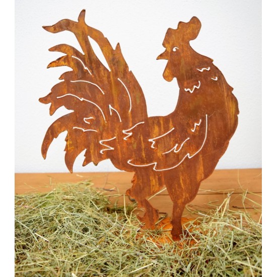 rostiger Hahn nach hinten schauend auf Platte - Höhe 55 cm - Breite 45 cm