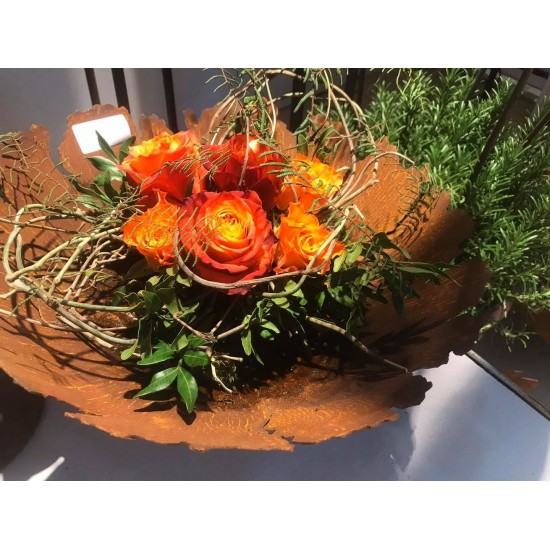 Metall Pflanzschale Edelrost mit Rissen