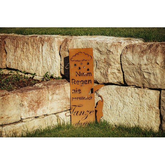 Edelrost Metall Gedichttafel mit dem Spruch -Nimm Regen nie persönlich tanze darin-