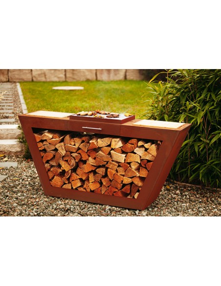 Moderne Feuerstelle mit Grill - Breite 160 cm - Trapez