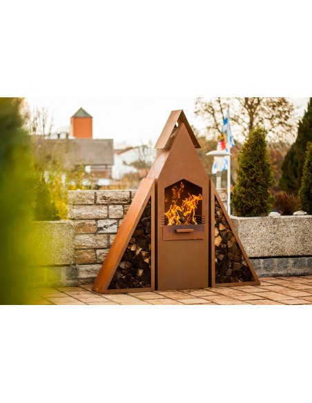 Pyramidengrill mit 2 seitlichen Holzlegen Pyramidengrill mit 2 seitlichen Holzlegen