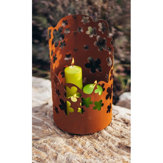 Gartendeko Rost Windlicht - Blumenregen, Ø 24 cm Ein wunderschönes Windlicht aus Edelrost mit einem Blütenmuster, welches sich u