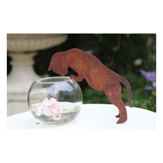 Deko Katzen und Mäuse Kleine Deko Katze zum Einhängen in Topf, Gießkanne etc. - 32 cm - Gr. 2 
Diese kleine Deko Katze ist ein 