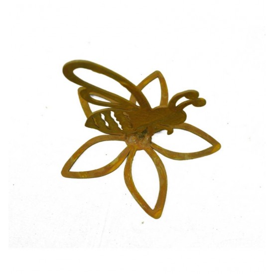 Rost Biene auf offener Blüte sitzend