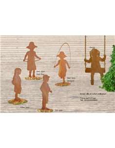 Mädchen -Jana- mit Springseil 150 cm hoch 2
