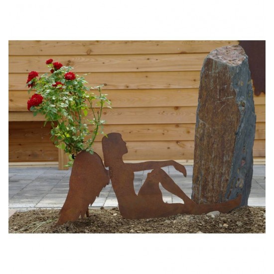 sitzender Engel "Anna" freistehend, Höhe 35 cm Länge 80 cm