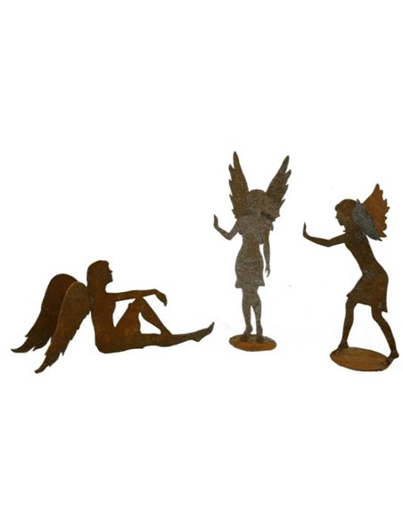 sitzender Engel "Anna" freistehend, Höhe 35 cm Länge 80 cm